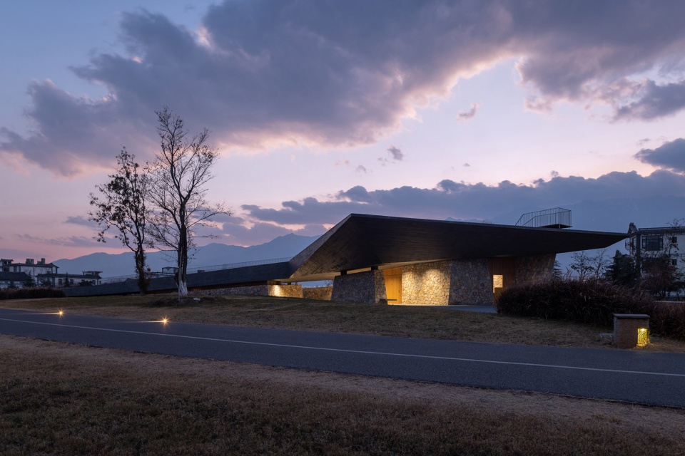 Dali Erhai Lake Ecological Rest Station China by Meng Fanhao line studio
