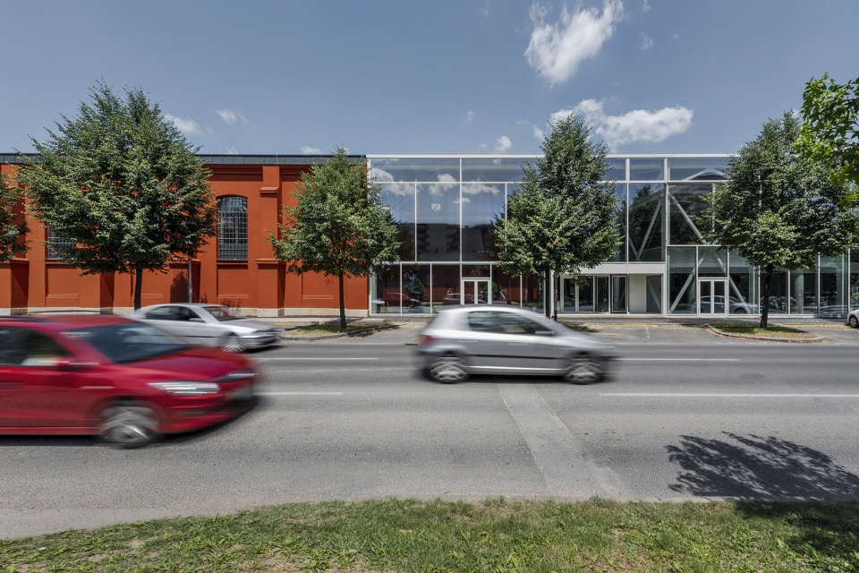 land registry department of the municipal civil court in zagreb by more arhitekture