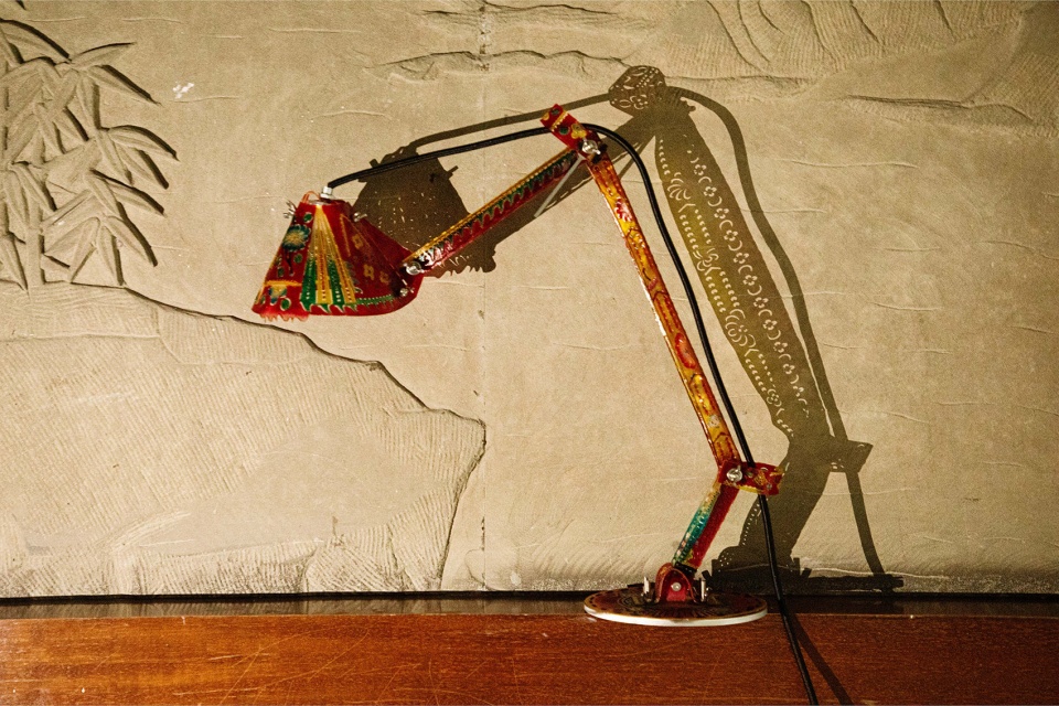 play the lamp by studio monana