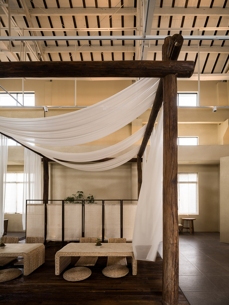 A New Chinese Tea Drinking Space Reconstructed from an Old Plant by ...