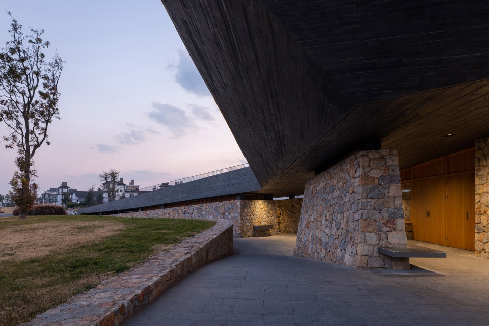 Dali Erhai Lake Ecological Rest Station China by Meng Fanhao line studio