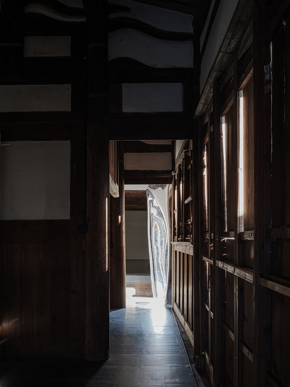 shisan cuo museum of contemporary art china by fuzhou huangfeng interior design co ltd