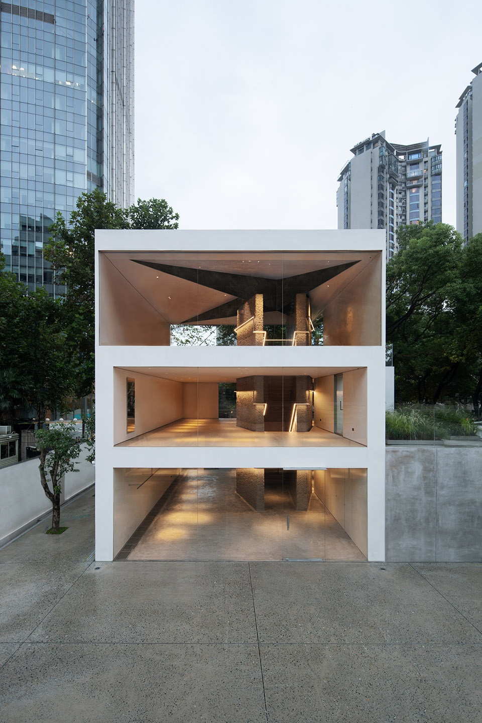 yearly plan shanghai by dongqi design
