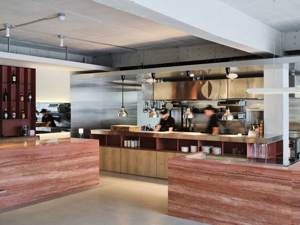 Slowyard BBQ Restaurant Bar Indiesalon
