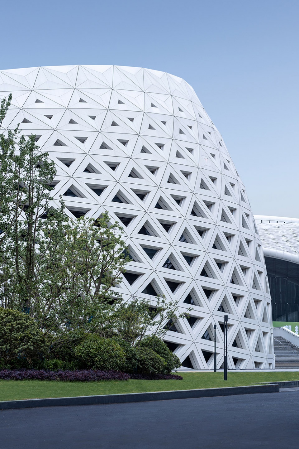golden sands lake grand theater by cctn design