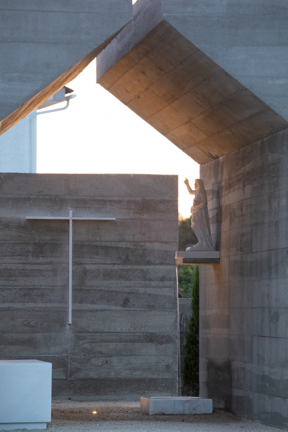 st john the baptist chapel by jose morgado