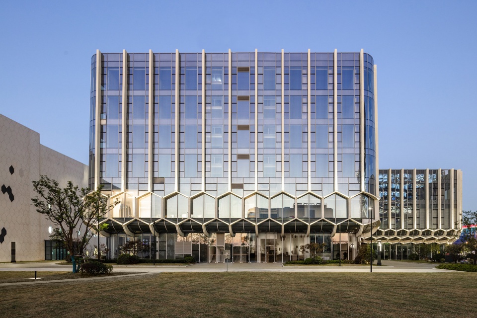 ascentage pharma hq by oli architecture