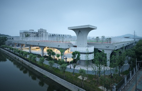 绍兴文理学院风雨操场，浙江 / 浙江大学建筑设计研究院有限公司