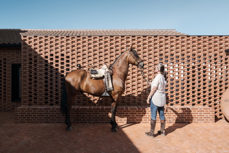 casa marcela by erbalunga estudio