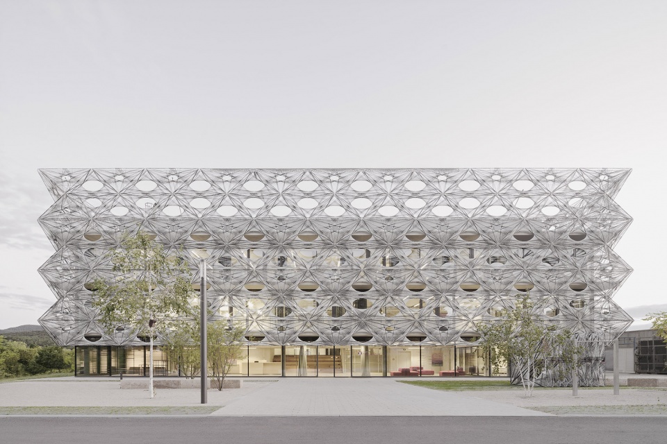Texoversum Innovation Center by allmannwappner