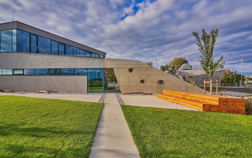 The Mosoni Danube Flood gate Control Building by TeRHaLoZAT