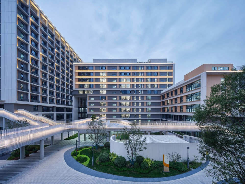 xian gaoxin no 1 high school expansion and social shared car park construction project