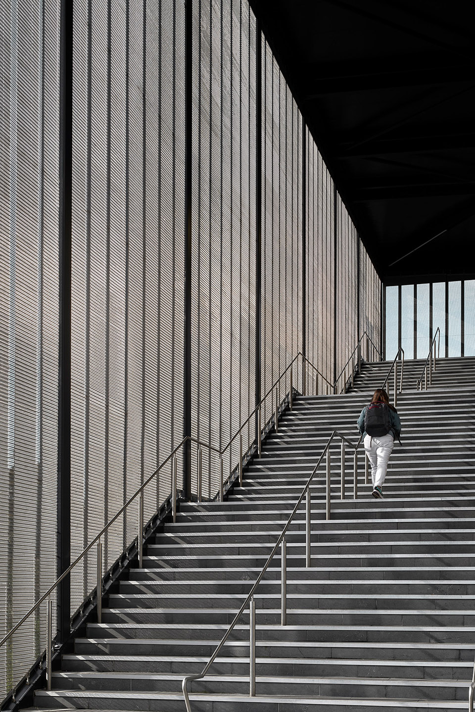 coburg and moreland stations by wood marsh architecture