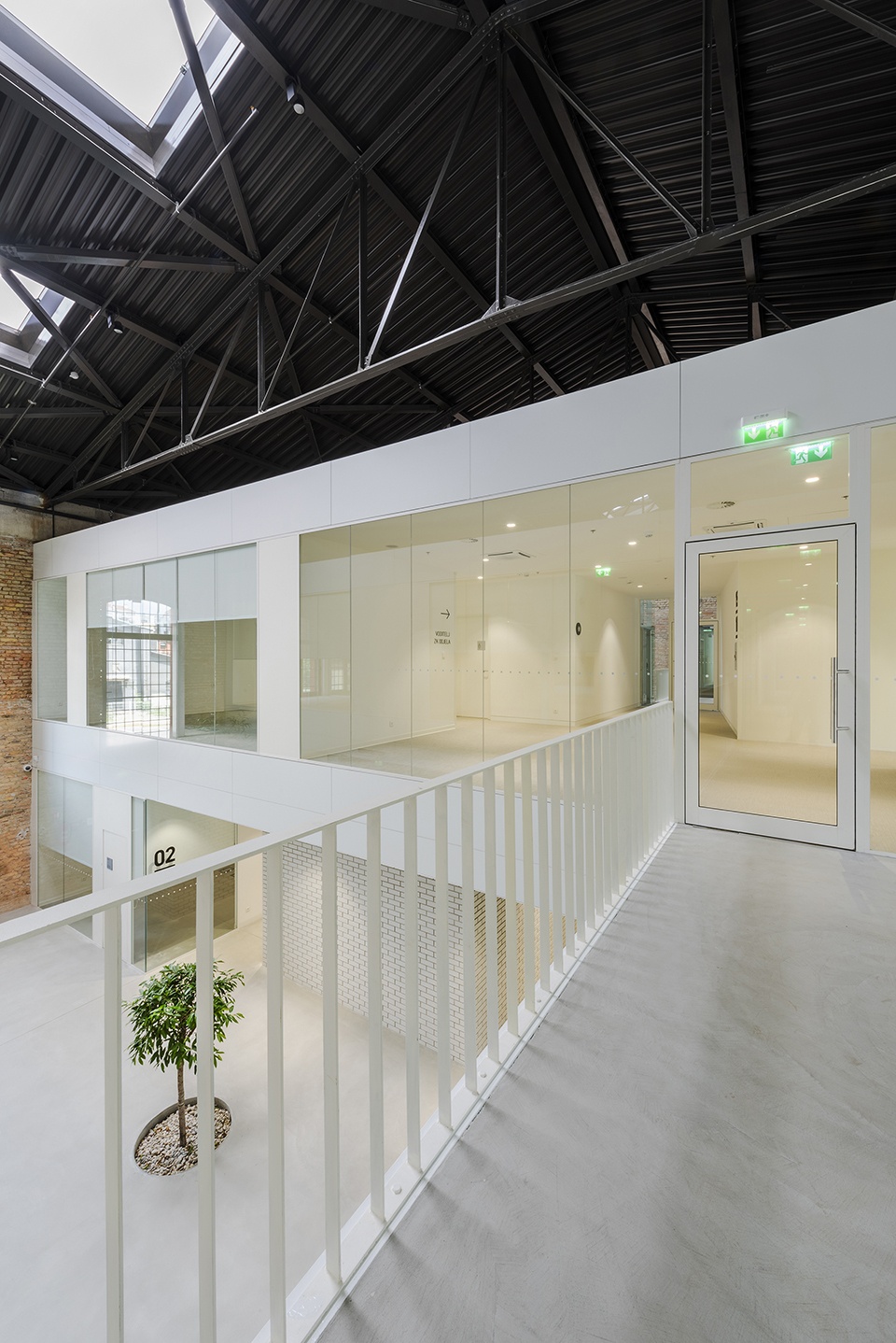 land registry department of the municipal civil court in zagreb by more arhitekture