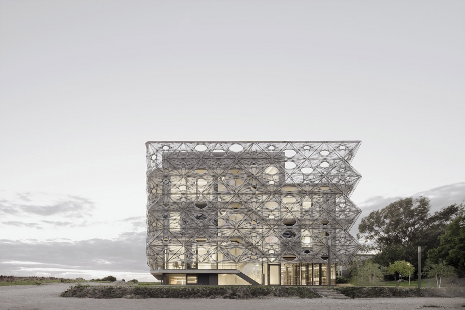 Texoversum Innovation Center by allmannwappner
