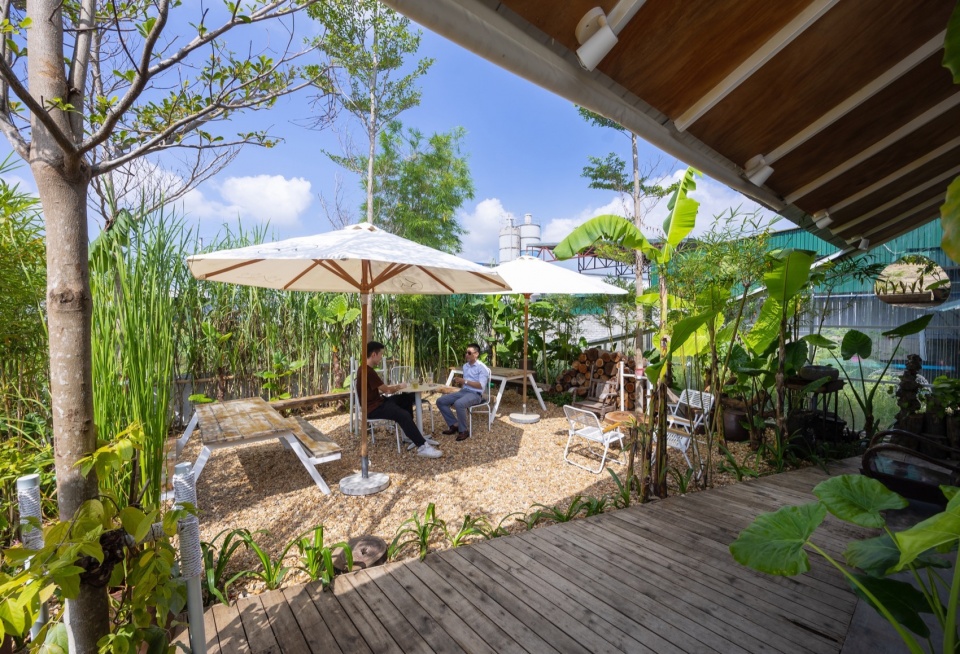 ka coffee by nguyen khac phuoc architects