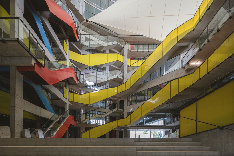 School of Business and Economics FAE Building Marsino Arquitectura