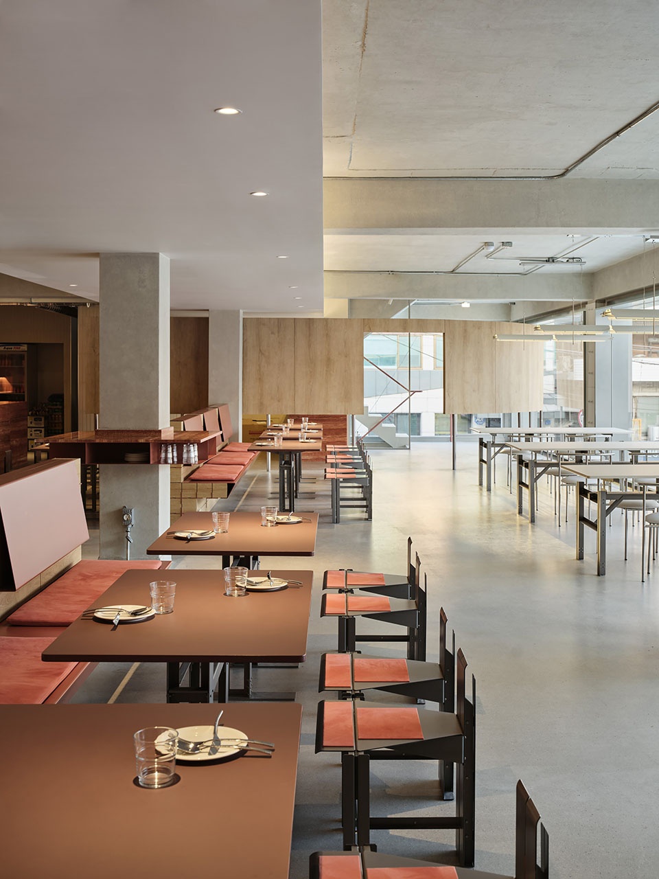 Slowyard BBQ Restaurant Bar Indiesalon