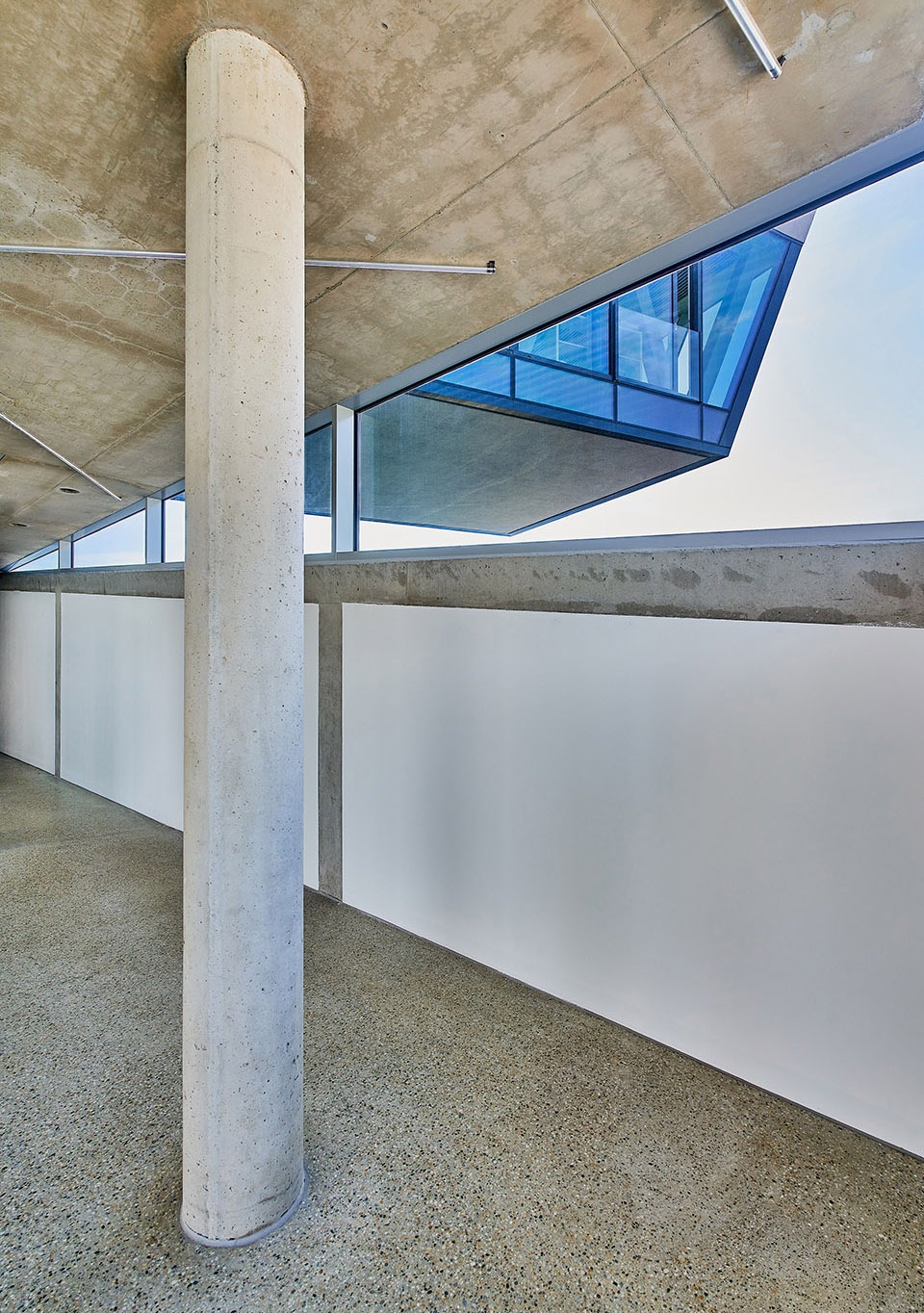 The Mosoni Danube Flood gate Control Building by TeRHaLoZAT 6np