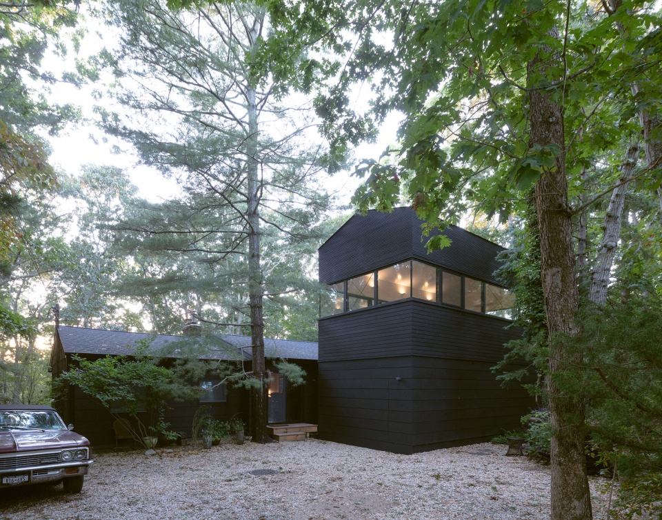 spring artist studio by worrell yeung