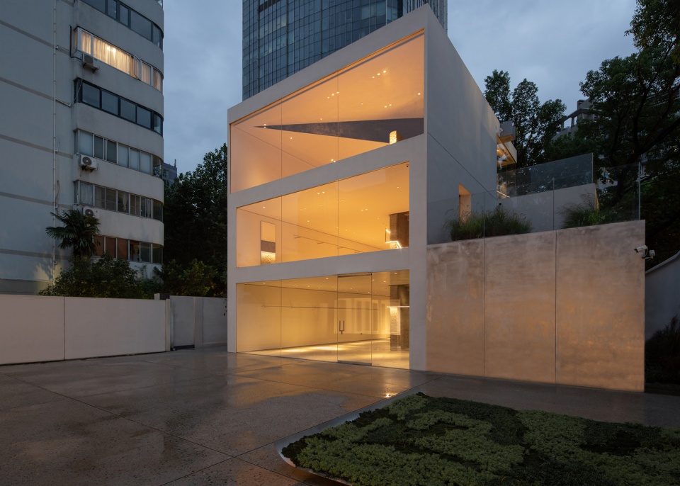 yearly plan shanghai by dongqi design