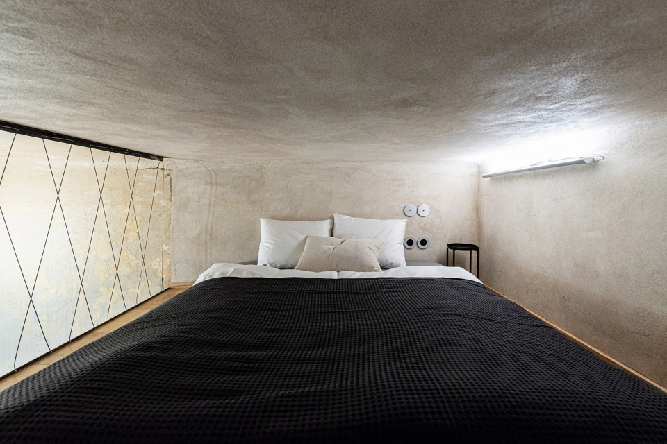 vrsovice twins apartment by studio reaktor