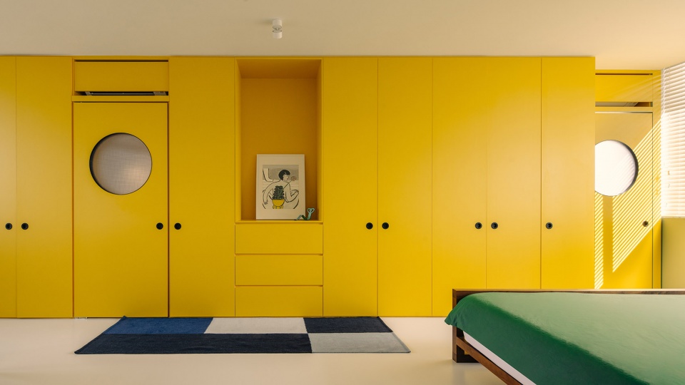 Renovation of a Singaporean brutalist apartment by SPARK