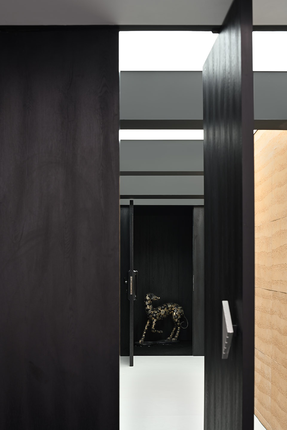 SENSEWE OFFICE 2 0 China by SENSEWE