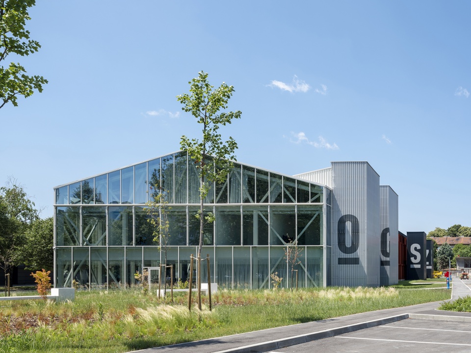 land registry department of the municipal civil court in zagreb by more arhitekture