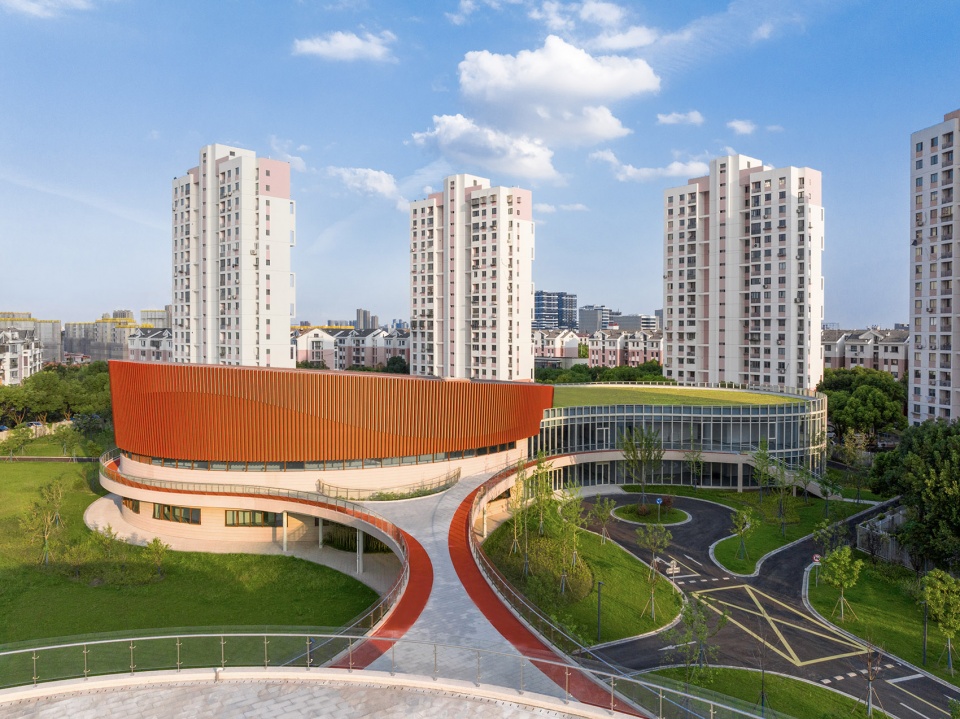 Shanghai Sanlin Yide Community Culture and Sports Center by SUNYAT ARCHITECTURE