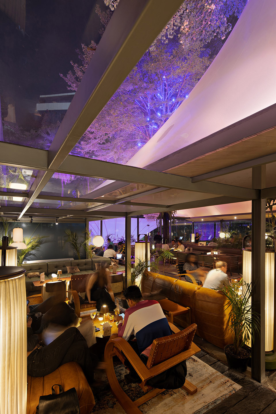 Stalk Treehugger Bar by RAD+ar 谷德设计网