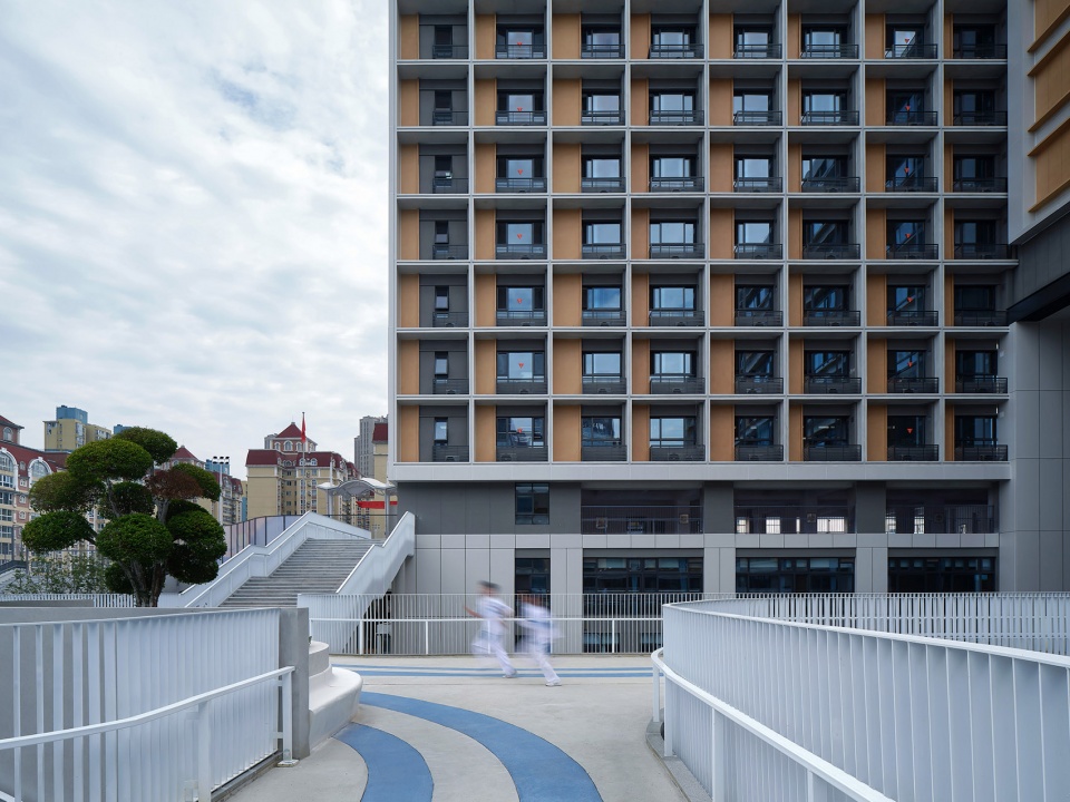 xian gaoxin no 1 high school expansion and social shared car park construction project