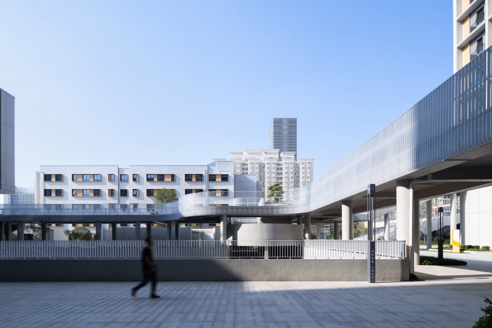xian gaoxin no 1 high school expansion and social shared car park construction project