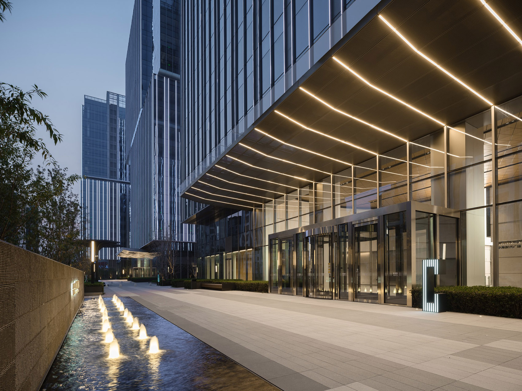 TIMES PLAZA, China by UNLIMITED METROPOLIS 谷德设计网