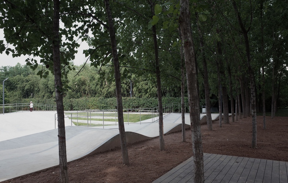 西安欧亚学院 张唐景观