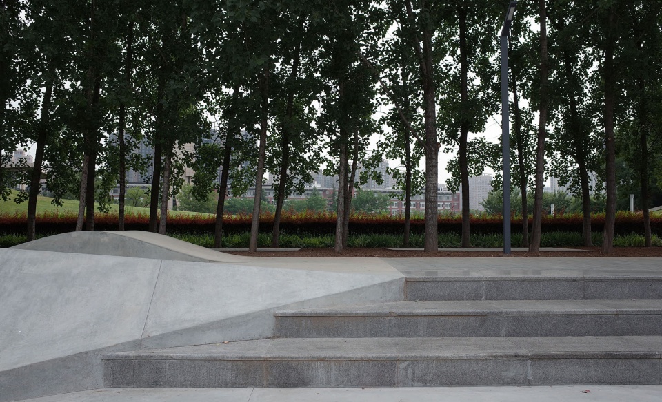 西安欧亚学院 张唐景观