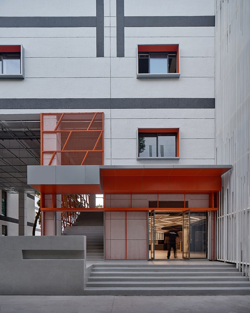 Renovation of Suzhou Xinda Industrial Park by Oumoumou Studio School of Design SJTU