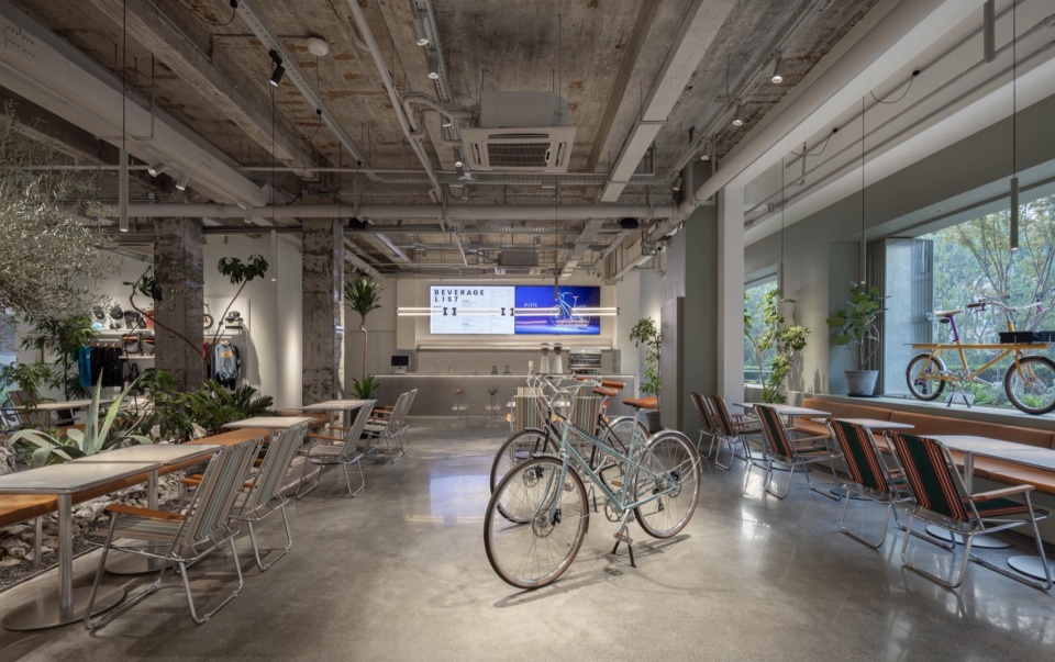 08 by 黑水 yongjiu nineteen forty first physical store by gtd