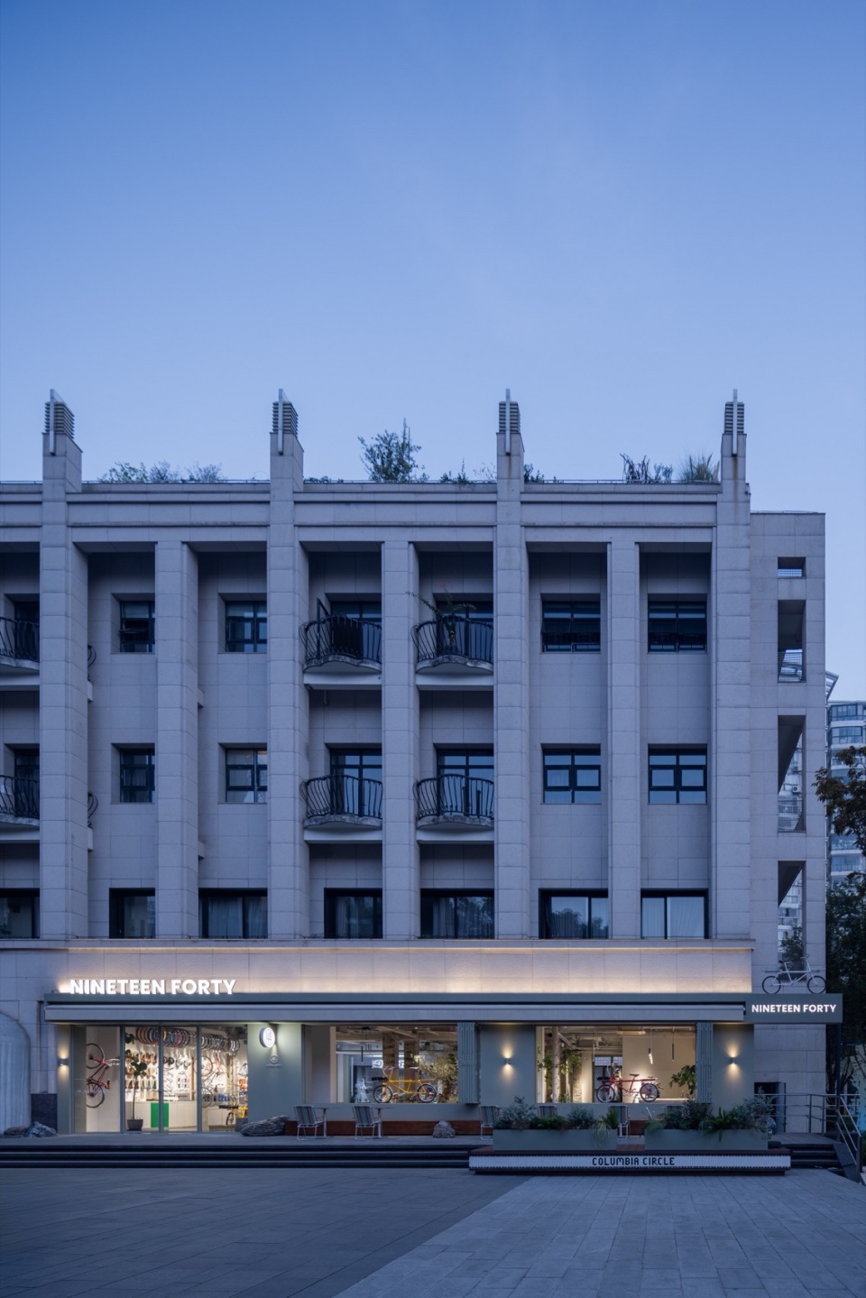 42 by 黑水 yongjiu nineteen forty first physical store by gtd