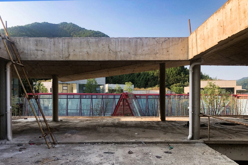 sanbaopeng art colony by dl atelier
