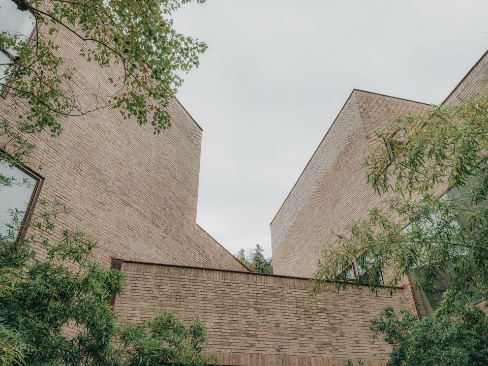 sanbaopeng art colony by dl atelier