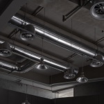 深圳粤海城·金啤坊 (原金威啤酒厂) 工业遗存室内部分重点公共空间改造设计 / Studio 10