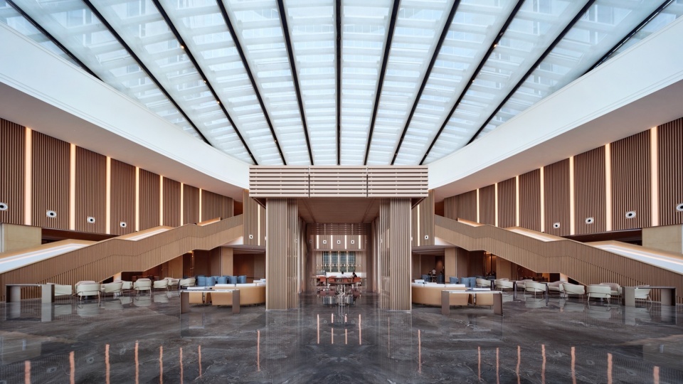 ▲国际会议服务中心大堂Lobby of IFF Convention Center Hotel@章鱼见筑