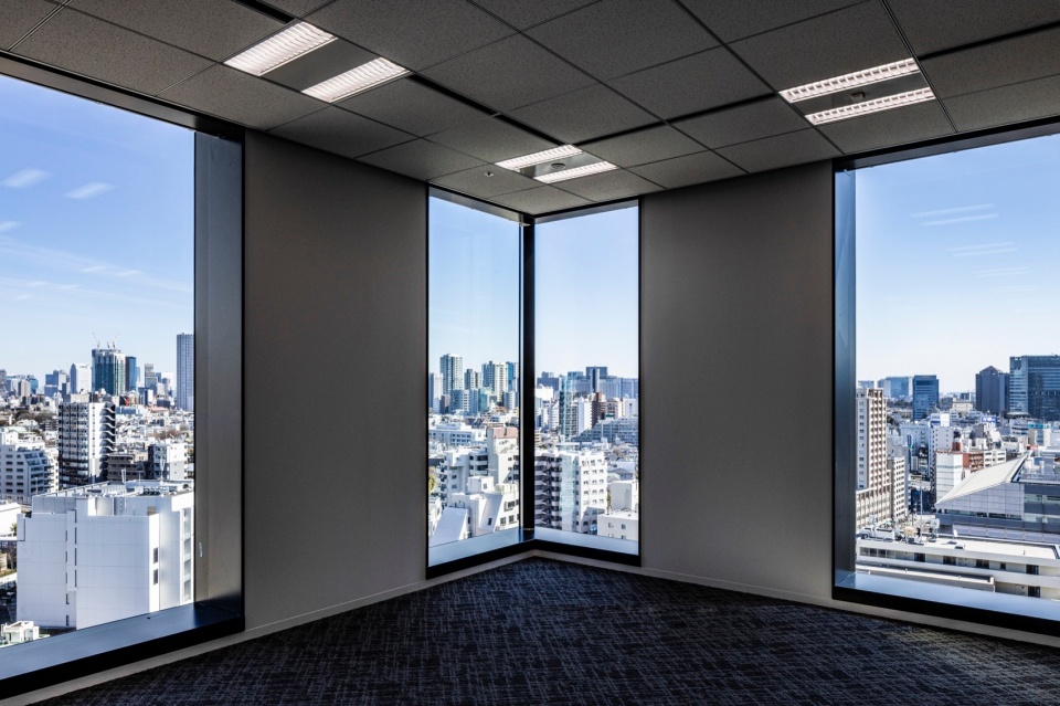 ★85 Koji Horiuchi jr meguro marc building by nikken sekkei ltd