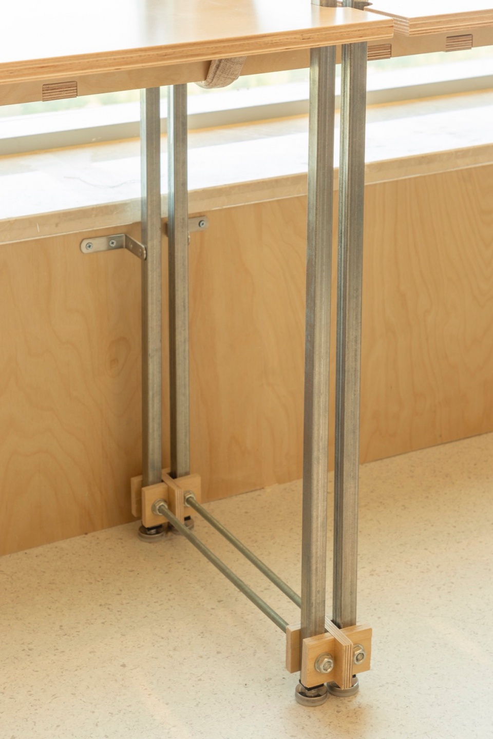 桌腿细部 Table Leg Details skyline study studio