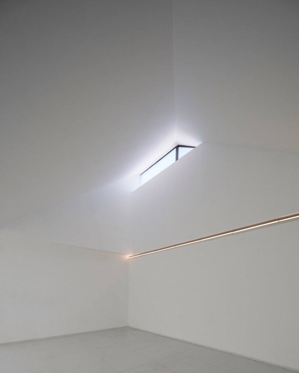 高窗 @朱雨蒙 sky light gallery by pao
