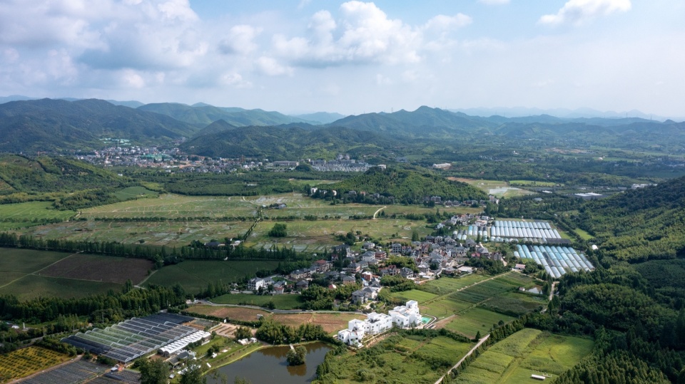 田中聚落西坡劳岭良室 跳房子建筑工作室