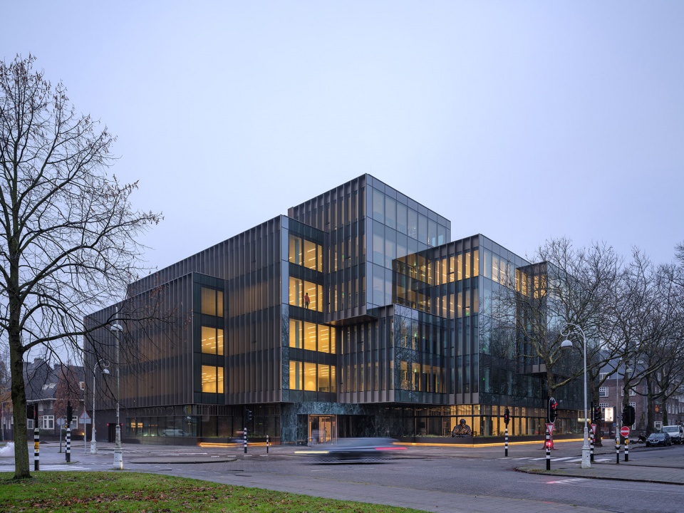 apollolaan 171 by oma