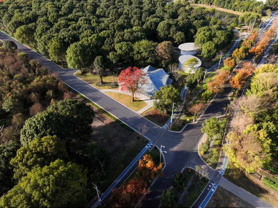 comprehensive improvement project of liuxia road in fangxia village qingpu district by yb landscape architecture design group