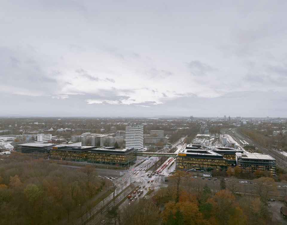 continental headquarters by henn